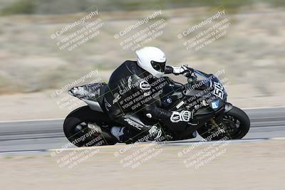 media/Jan-15-2026-Racers Edge (Thu) [[dfebeb70ab]]/2-A Group/Session 3 (Turn 15 Inside Pans)/